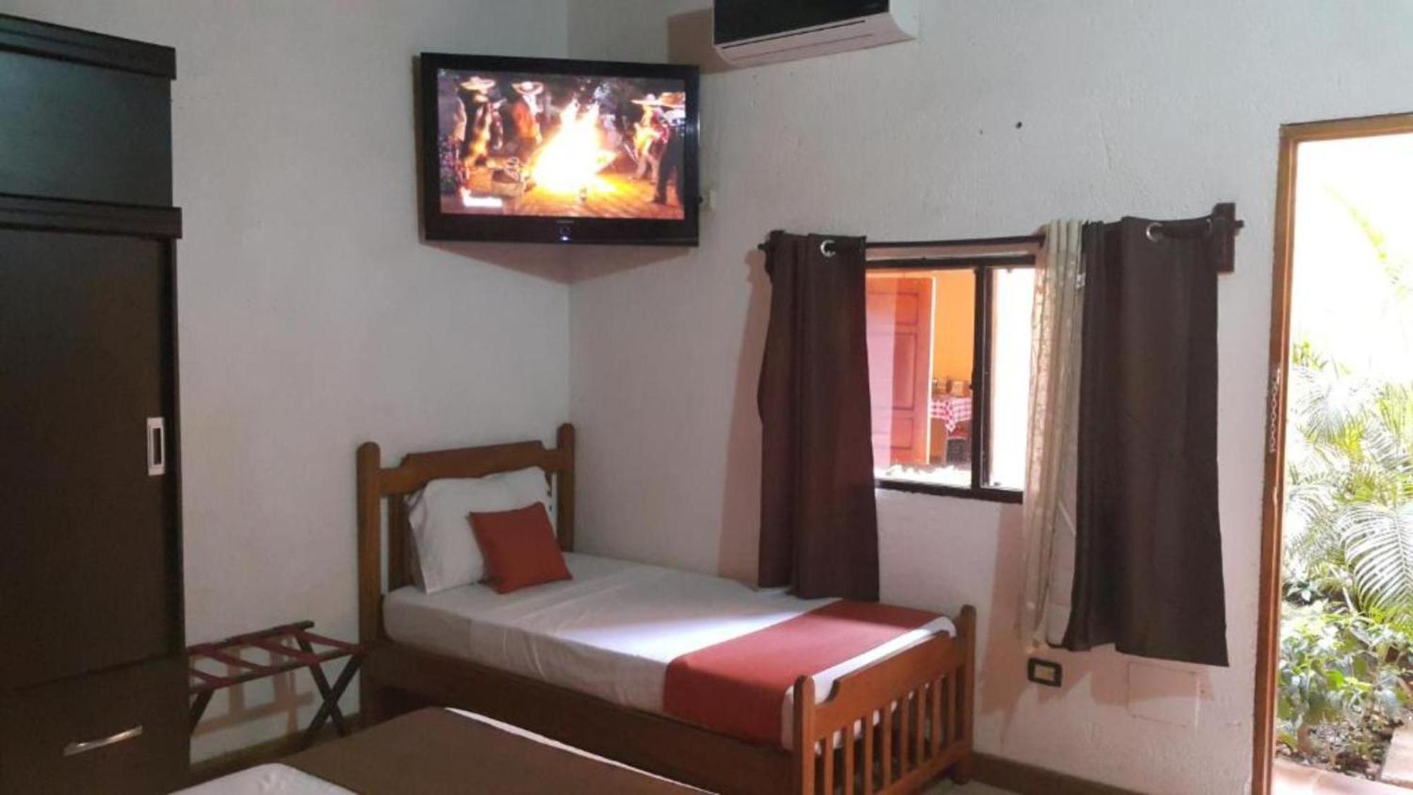 Hotel El Maltese Granada  Kültér fotó