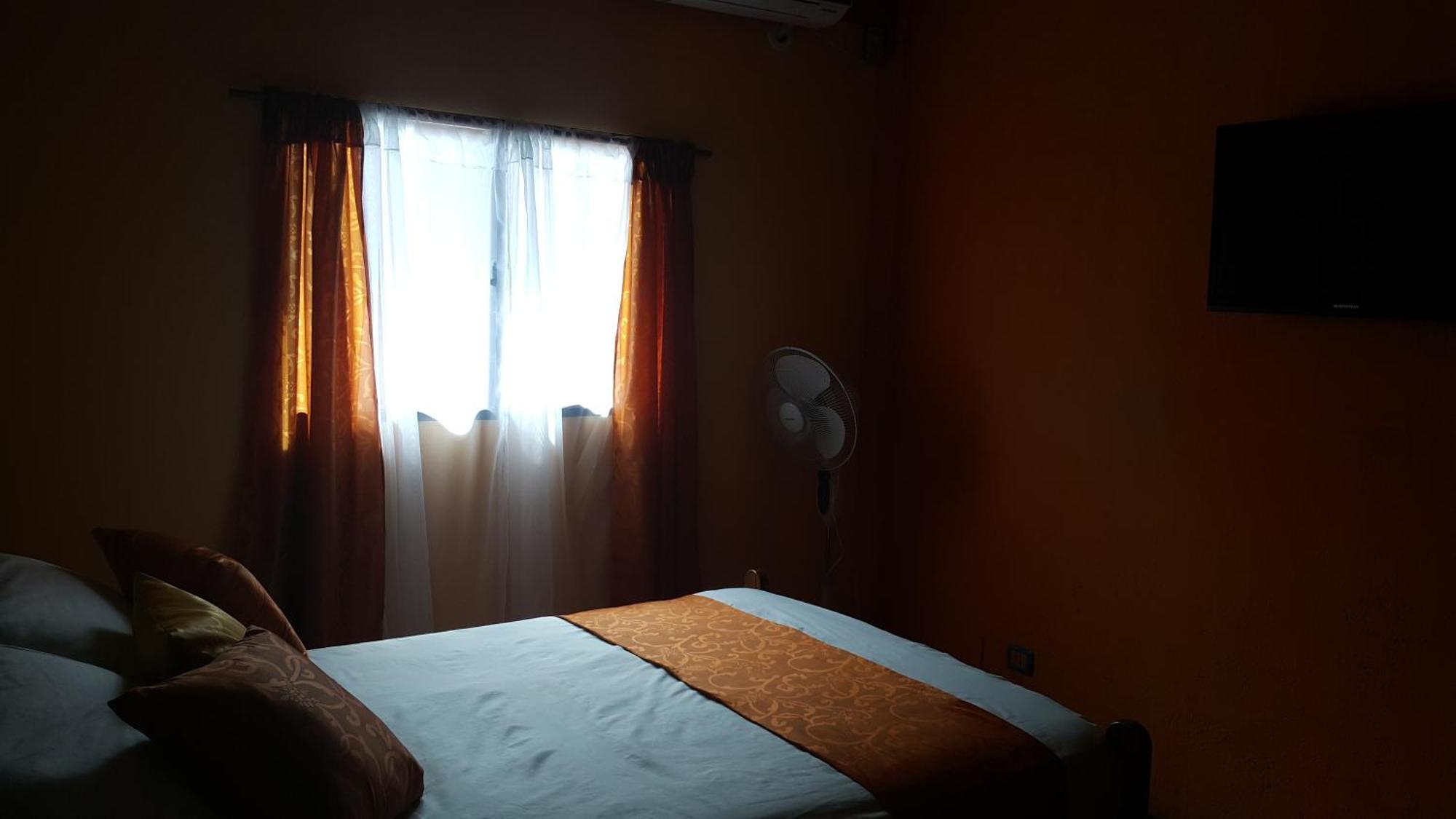 Hotel El Maltese Granada  Szoba fotó