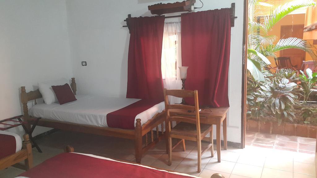 Hotel El Maltese Granada  Kültér fotó